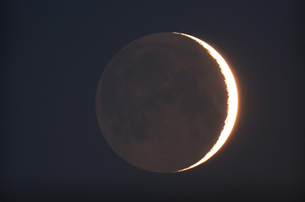 JOUR LUNAIRE 2 AVEC LA LUMIERE CENDREE